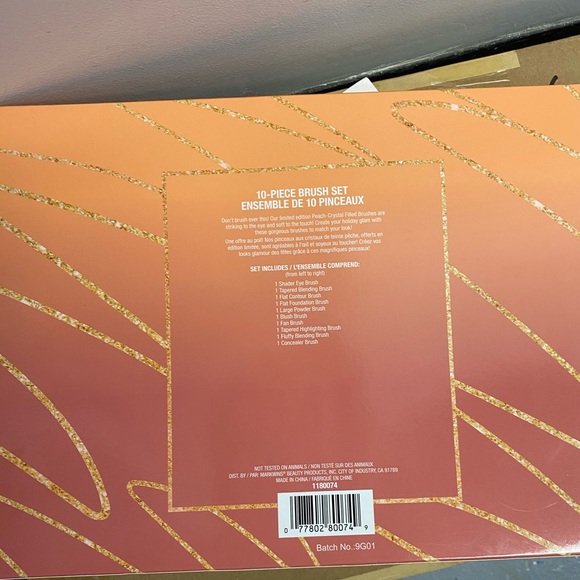 Wet N Wild 10 Piece Orange Glitter Makeup Brushes - Picture 7 of 8